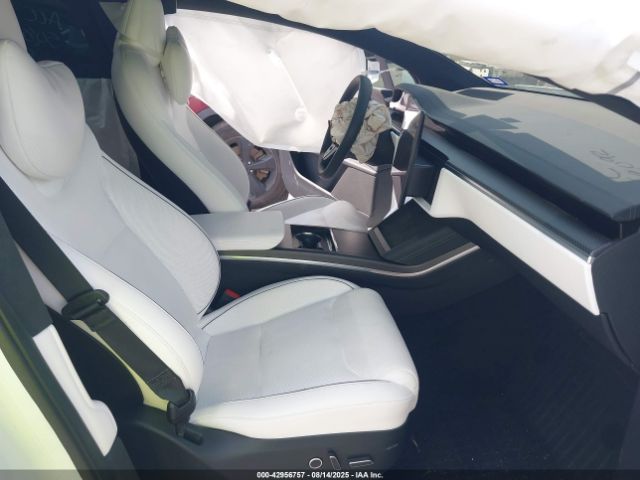 2023 TESLA MODEL X 7SAXCBE65PF418602 Photo 4