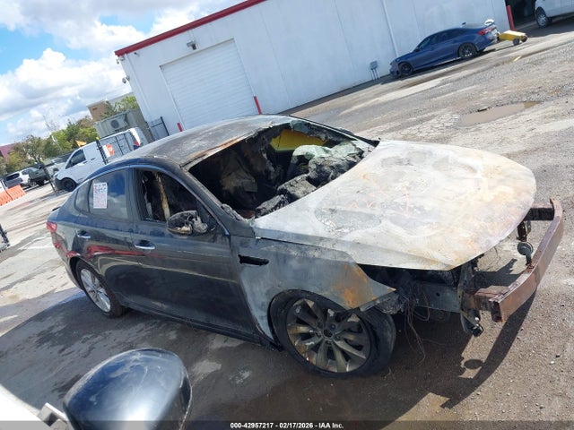 5XXGT4L32JG267918 KIA Optima Lx