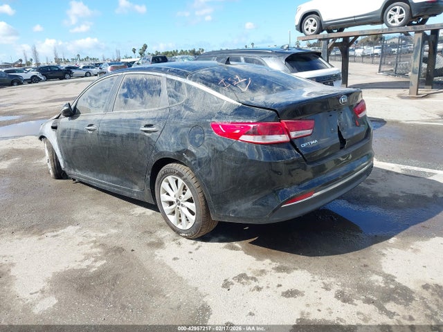 5XXGT4L32JG267918 KIA Optima Lx