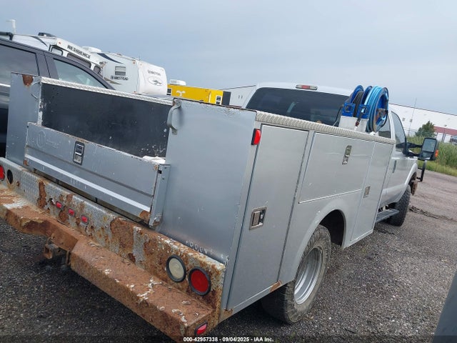 Ford 2014 2014 1FD8W3H6XEEA95930 Image 4