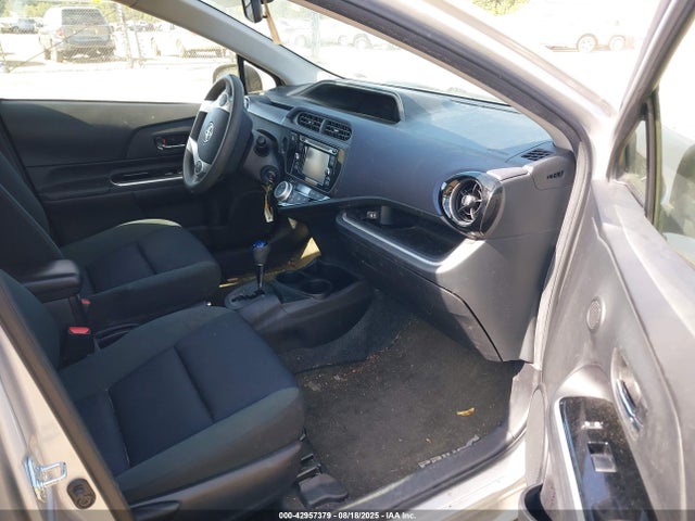 JTDKDTB37F1585247 Toyota 1nz-fxe+1lm