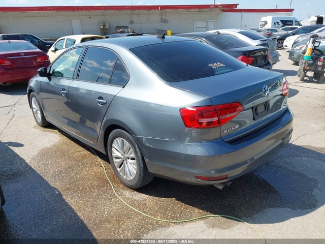 3VWD17AJ6FM231616 Volkswagen 1.8t