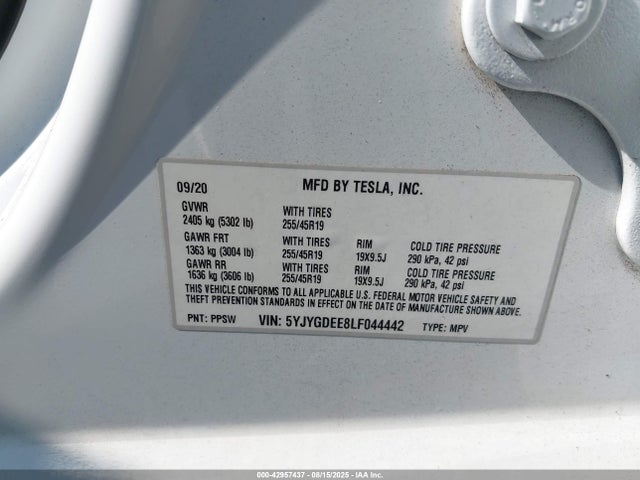 2020 TESLA MODEL Y 5YJYGDEE8LF044442 Photo 8