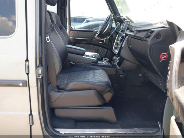 2016 MERCEDES-BENZ AMG G 63 WDCYC7DFXGX252898 Photo 4