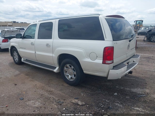 2004 CADILLAC ESCALADE ESV 3GYFK66N34G275691 Photo 2