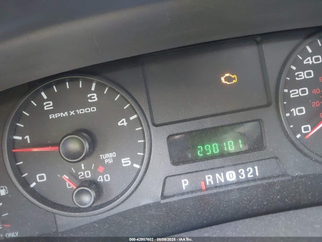42957602 :رقم المزاد ، 1FDWX37P57EB47062 vin ، 2007 Ford F-350 Chassis Lariat/xl/xlt مزاد بيع