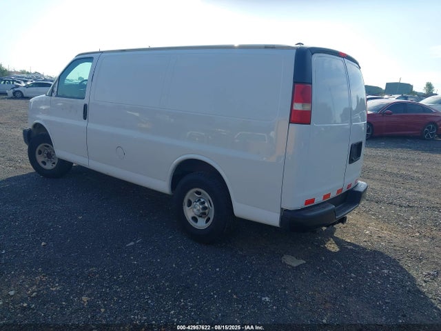 Chevrolet l20 2015 1GCWGFCF6F1167832 Image 3