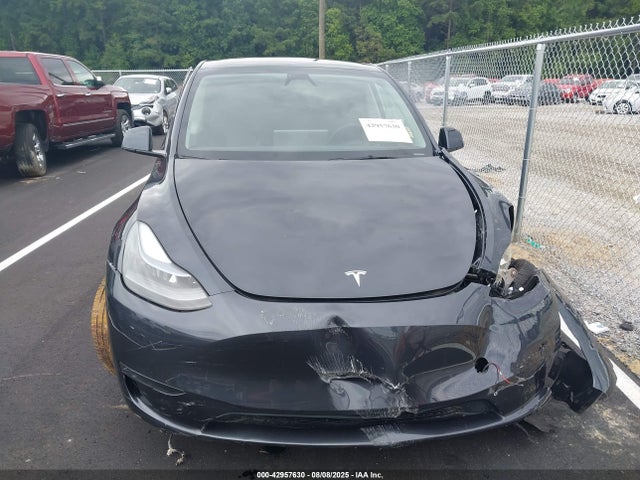 7SAYGDEEXRA227401 Tesla Model Y