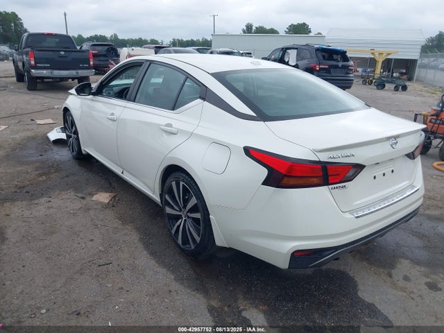 Nissan Altima 2019 1N4BL4CV6KC153729 Image 3