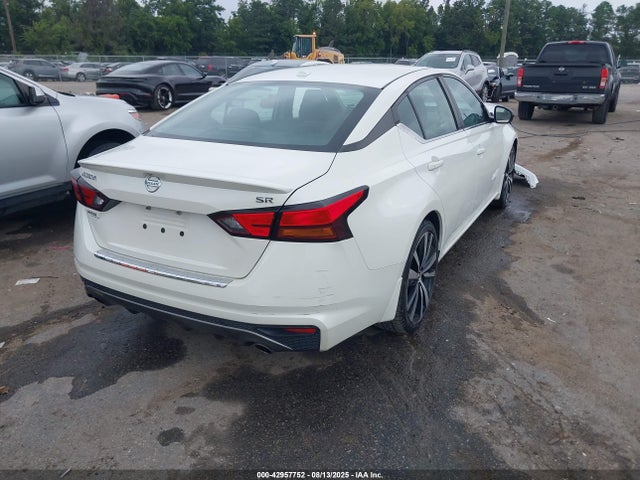 Nissan Altima 2019 1N4BL4CV6KC153729 Image 4