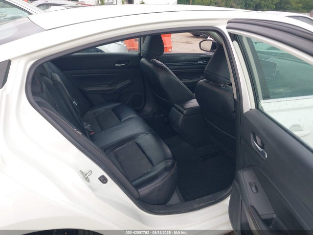 Nissan Altima 2019 1N4BL4CV6KC153729 Image 8