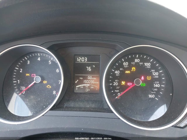 3VWD17AJ3FM342141 Volkswagen 1.8t