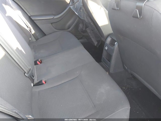 3VWD17AJ3FM342141 Volkswagen 1.8t