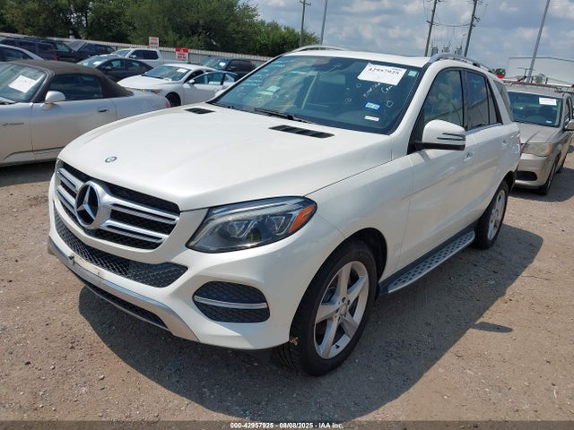 4JGDA5JB8HA839360 Mercedes-Benz m276