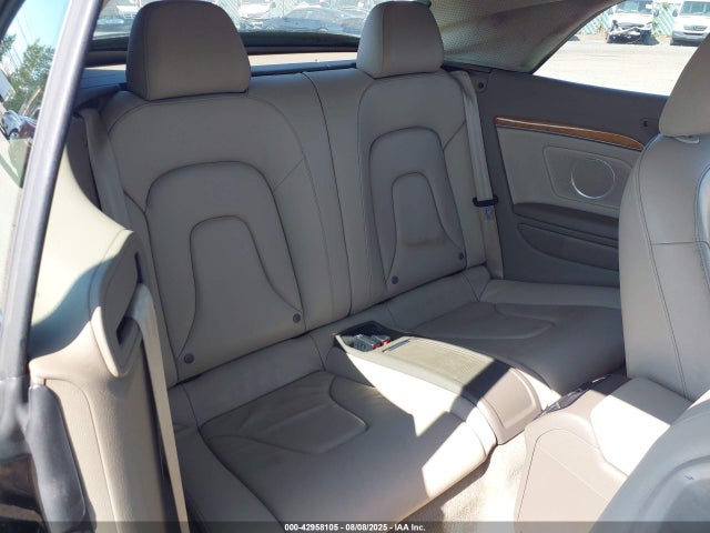 2010 AUDI A5 WAUVFAFH0AN022427 Photo 7