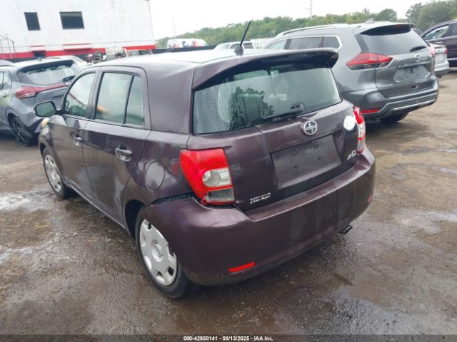 2011 SCION XD JTKKU4B4XB1011646 Photo 2