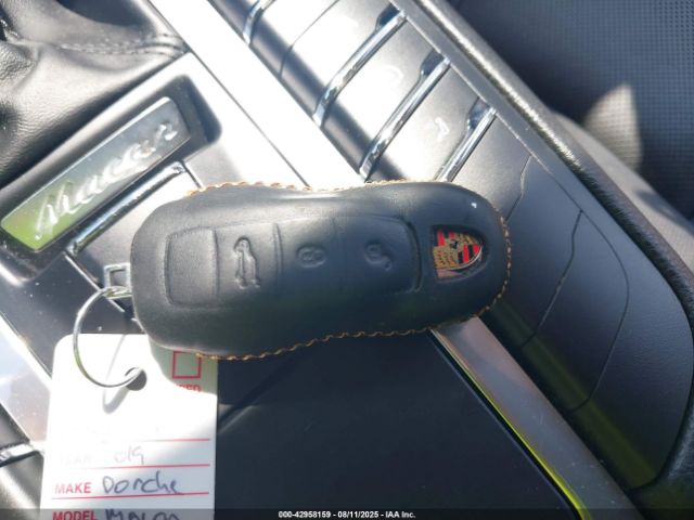 2019 PORSCHE MACAN WP1AB2A53KLB30455 Photo 10