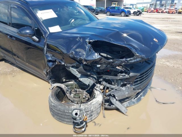 2019 PORSCHE MACAN WP1AB2A53KLB30455 Photo 5