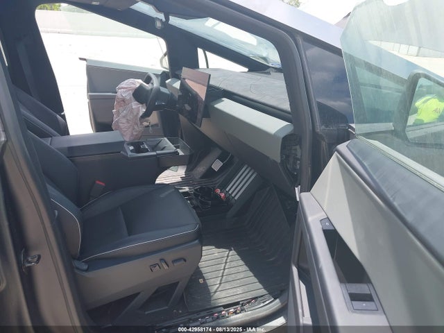 2024 TESLA CYBERTRUCK 7G2CEHEE3RA032760 Photo 4