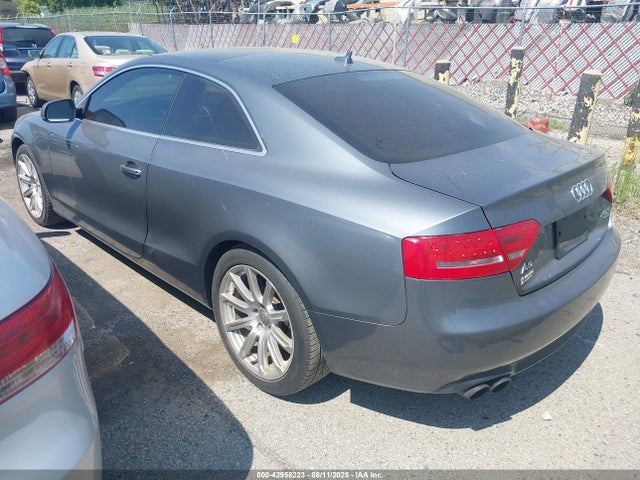 2012 AUDI A5 WAULFAFR2CA024464 Photo 2
