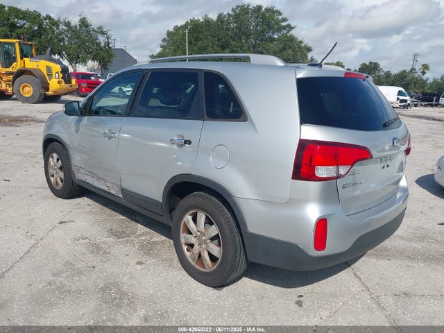 42958322 :رقم المزاد ، 5XYKTDA72FG594385 vin ، 2015 Kia Sorento Lx V6 مزاد بيع