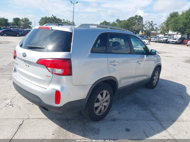 42958322 :رقم المزاد ، 5XYKTDA72FG594385 vin ، 2015 Kia Sorento Lx V6 مزاد بيع