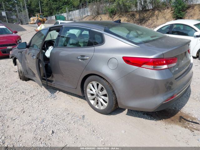 2018 KIA OPTIMA 5XXGU4L30JG228449 Photo 2