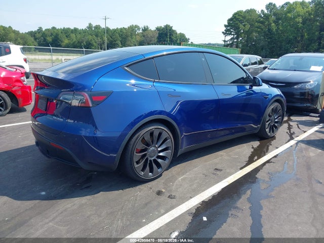 2020 TESLA MODEL Y 5YJYGDEF9LF001172 Photo 3