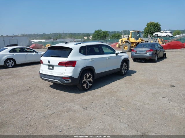 3VVJX7B25NM038305 Volkswagen tsi