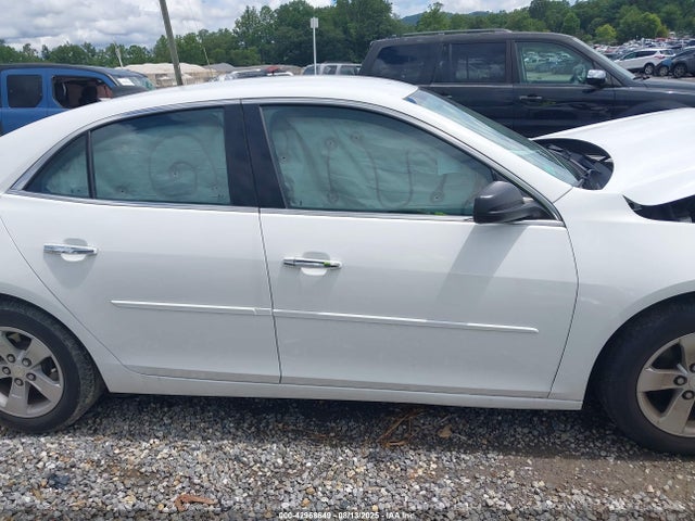 Chevrolet MALIBU LS 2015 1G11B5SL2FF194936 Image 13