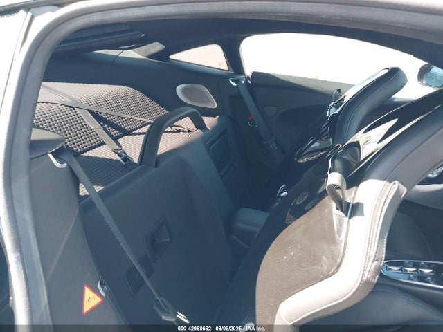 Mclaren 2022 2022 SBM22GCA4NW001650 Image 8