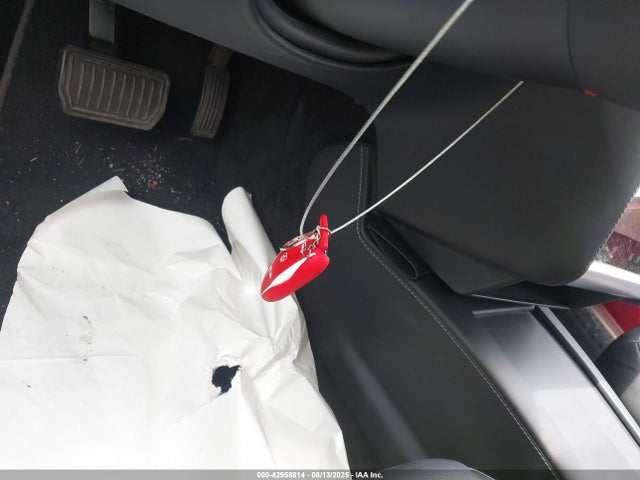 2016 TESLA MODEL S 5YJSA1E22GF136745 Photo 10