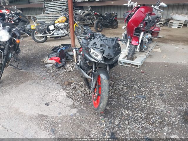 2021 YAMAHA YZFR3 MH3RH18Y4MK006816 Photo 4