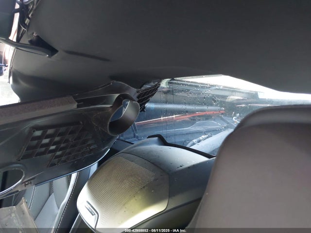 1G1YB2D4XR5124128 Chevrolet lt2