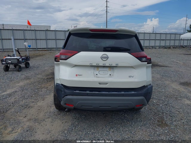 Продаж на аукціоні авто 2022 Nissan Rogue Sv Fwd, vin: 5N1BT3BA9NC702665, номер лоту: 42958937