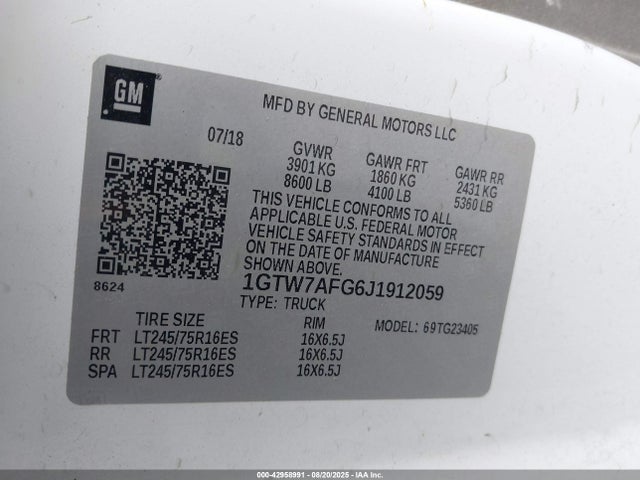 GMC l96 - flexible fuel engine, iron 2018 1GTW7AFG6J1912059 Image 9