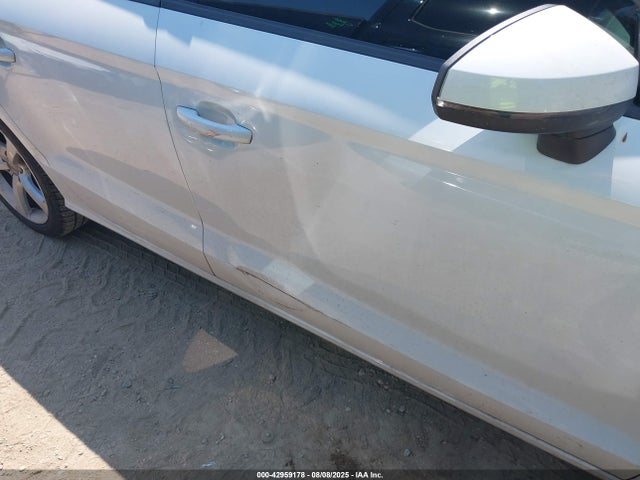 2015 AUDI A3 WAUACGFF4F1005296 Photo 5