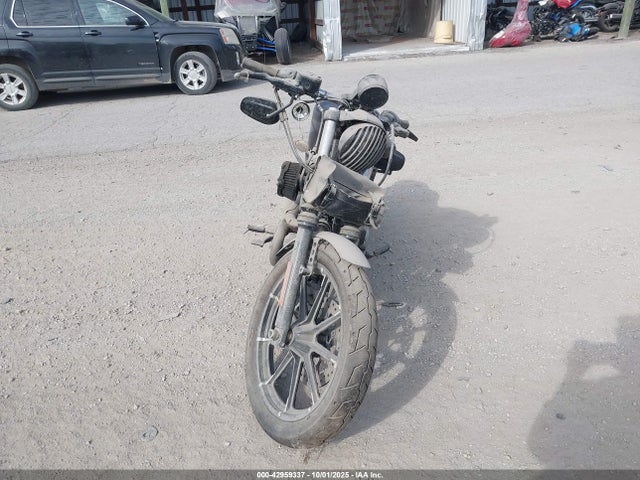 2017 HARLEY-DAVIDSON XL883 1HD4LE216HC440793 Photo 4