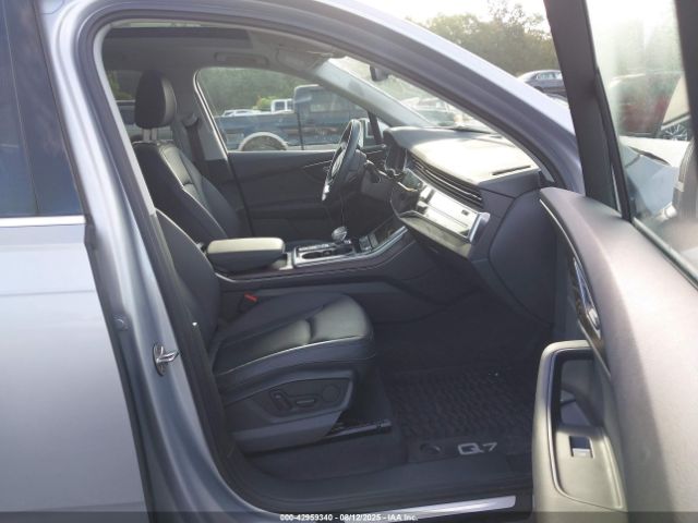 2022 AUDI Q7 WA1LXBF78ND021472 Photo 4