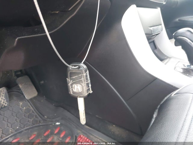 Honda k24w1 2015 1HGCR2F33FA132724 Image 11