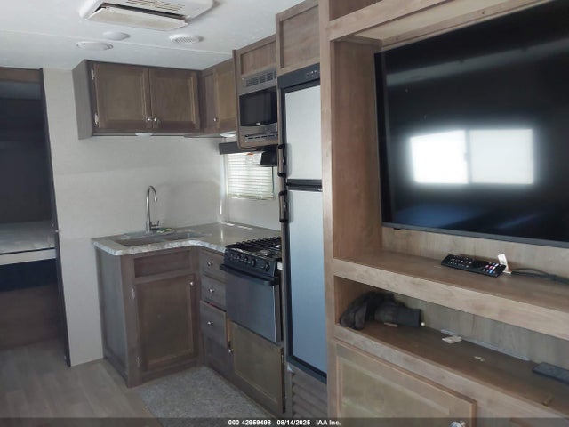 4YDT2852XJH937289 Dutchman 2018