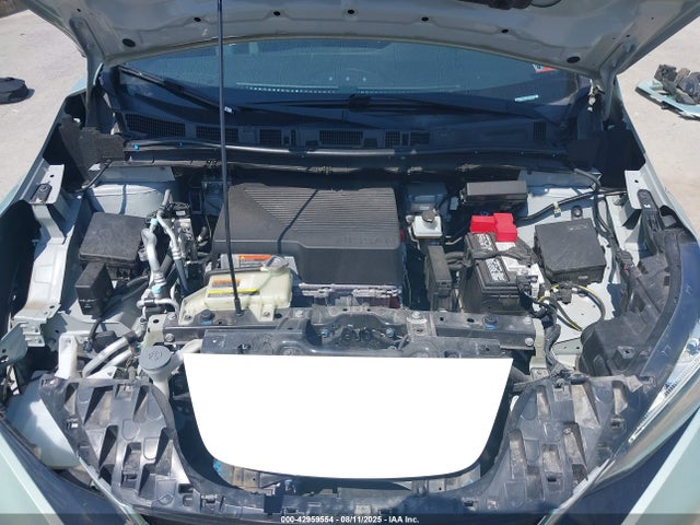 Nissan Leaf 2018 1N4AZ1CP2JC307846 Image 10