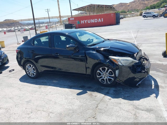 3MYDLBZV1GY132933 Scion p5v