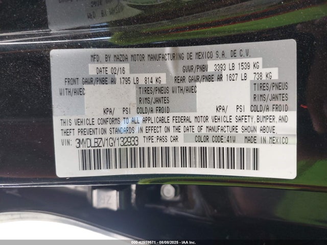 3MYDLBZV1GY132933 Scion p5v
