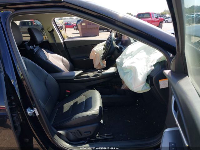 2023 KIA EV6 KNDC3DLC5P5116213 Photo 4