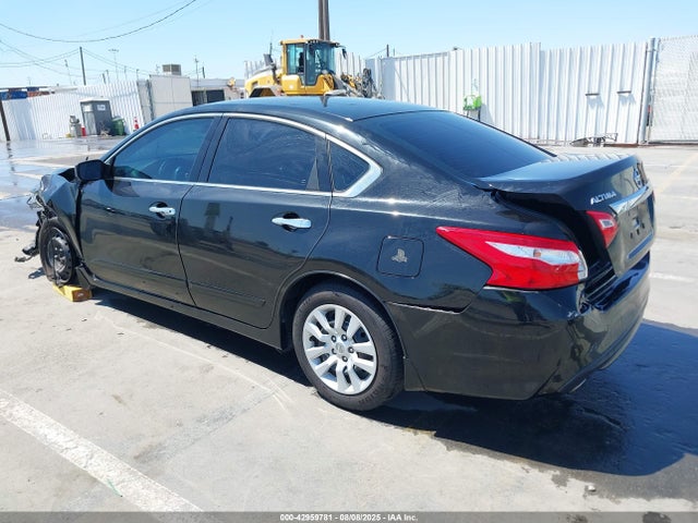 1N4AL3AP8HN306148 Nissan 2017