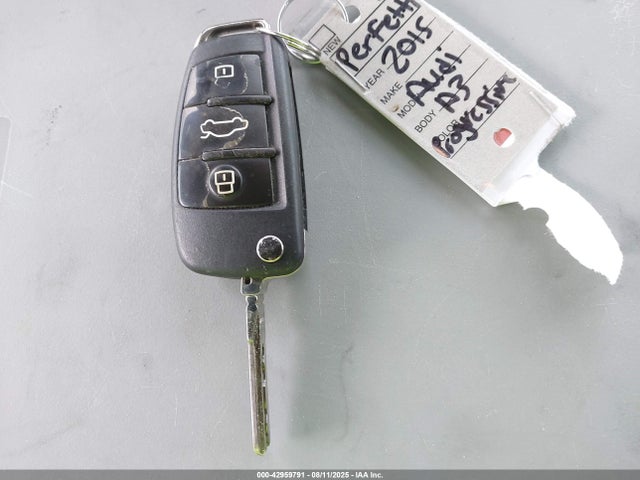 2015 AUDI A3 WAU6CLFF9F1075262 Photo 10