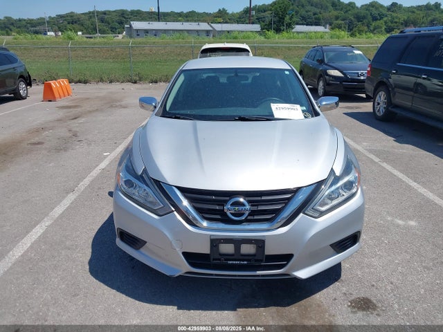 1N4AL3AP6HC252490 Nissan 2017