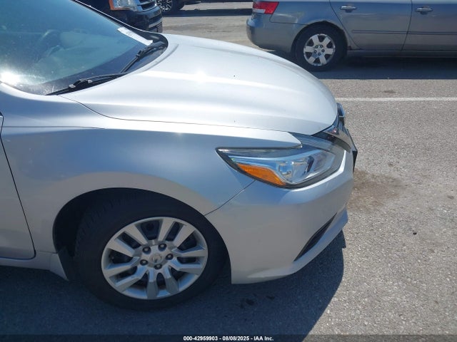 1N4AL3AP6HC252490 Nissan 2017