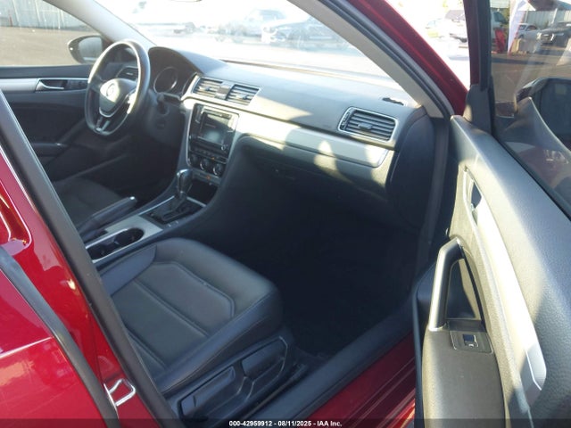 Volkswagen Passat 2019 1VWLA7A36KC009036 Image 5